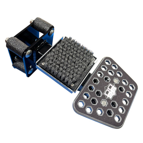 DD26 Fishing Access STEPXL with Mean Clean Kick Brush - product image 8