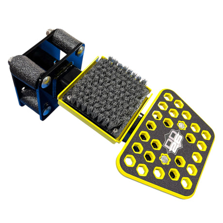 DD26 Fishing Access STEPXL with Mean Clean Kick Brush - product image 9