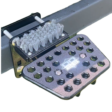 DD26 Fishing Access Step with Kick Brush - product image 12